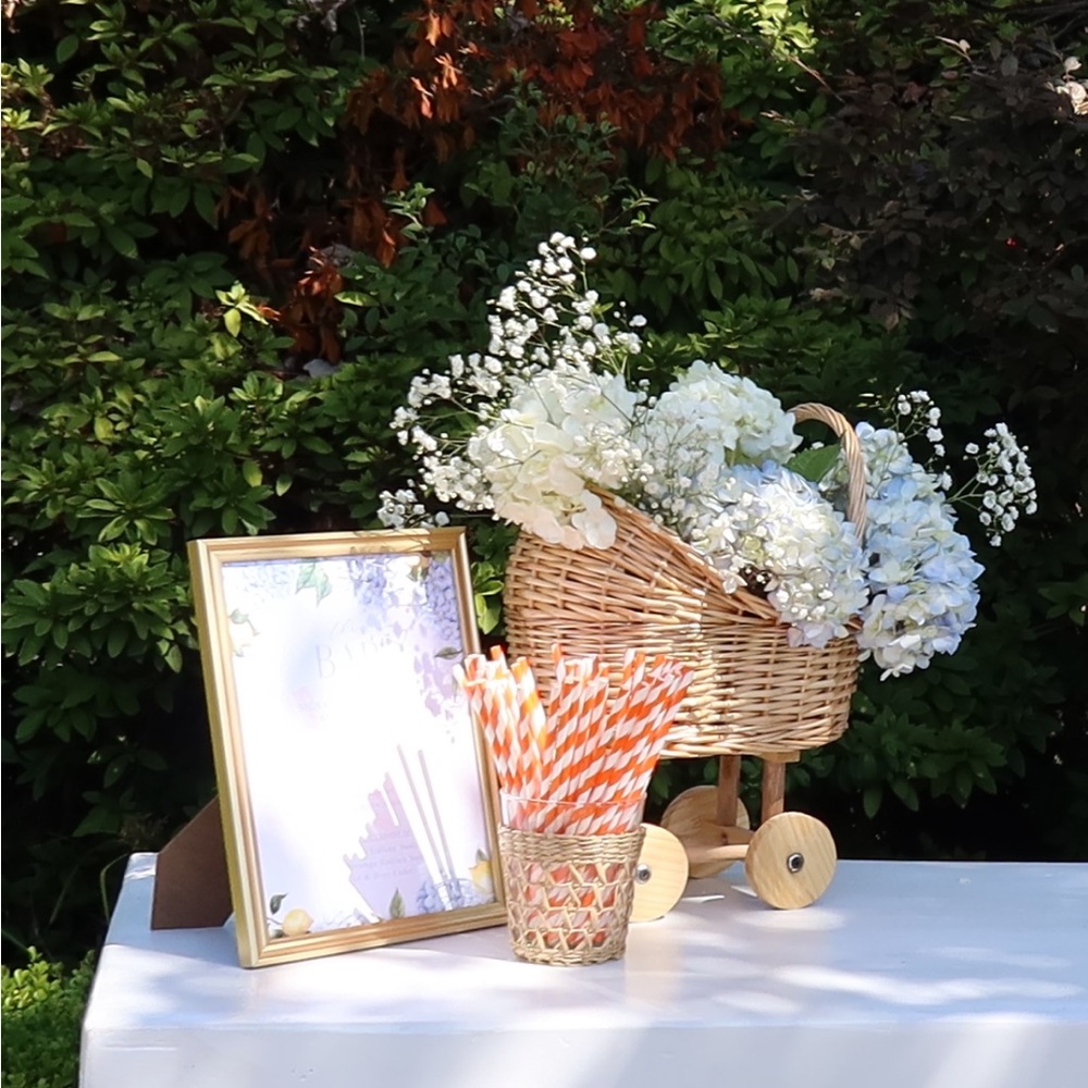 Elegant Wicker Cart with White and Cream Flowers